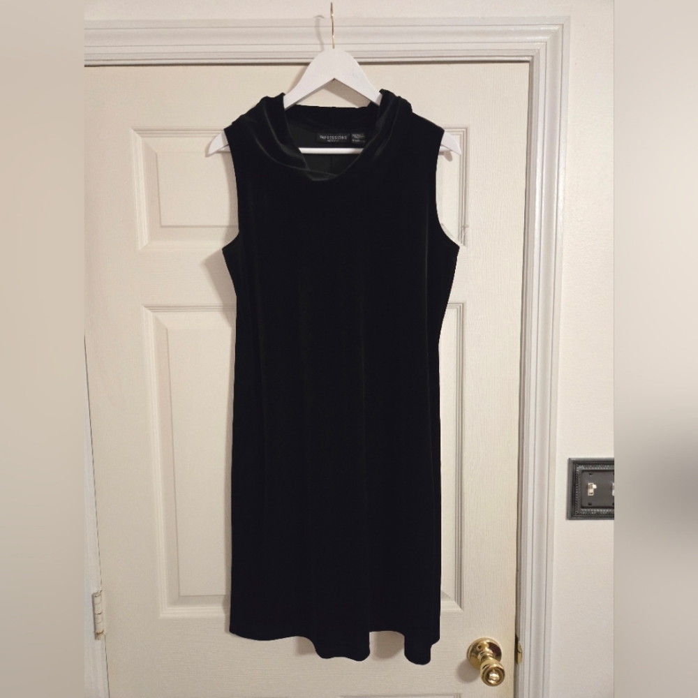 Impressions black velour dress cowl neck sleeveless size large